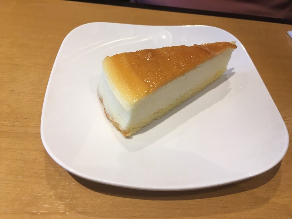 ベイクドチーズケーキ