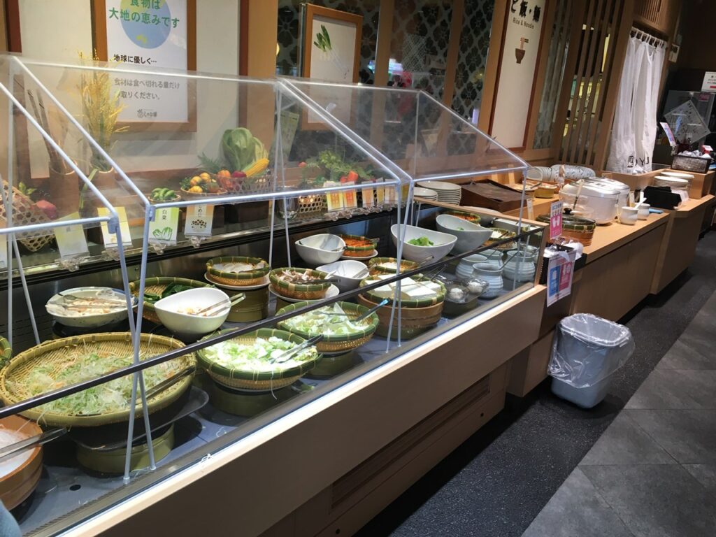 しゃぶ葉店内