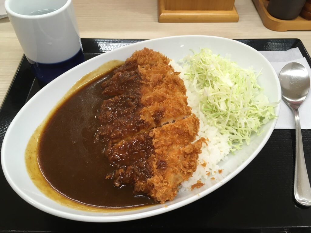 500円カツカレー