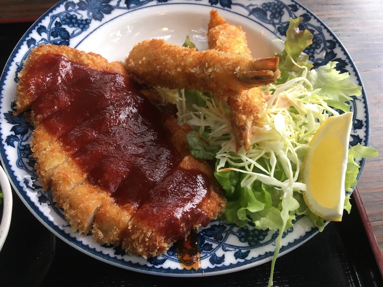 エビフライととんかつ定食