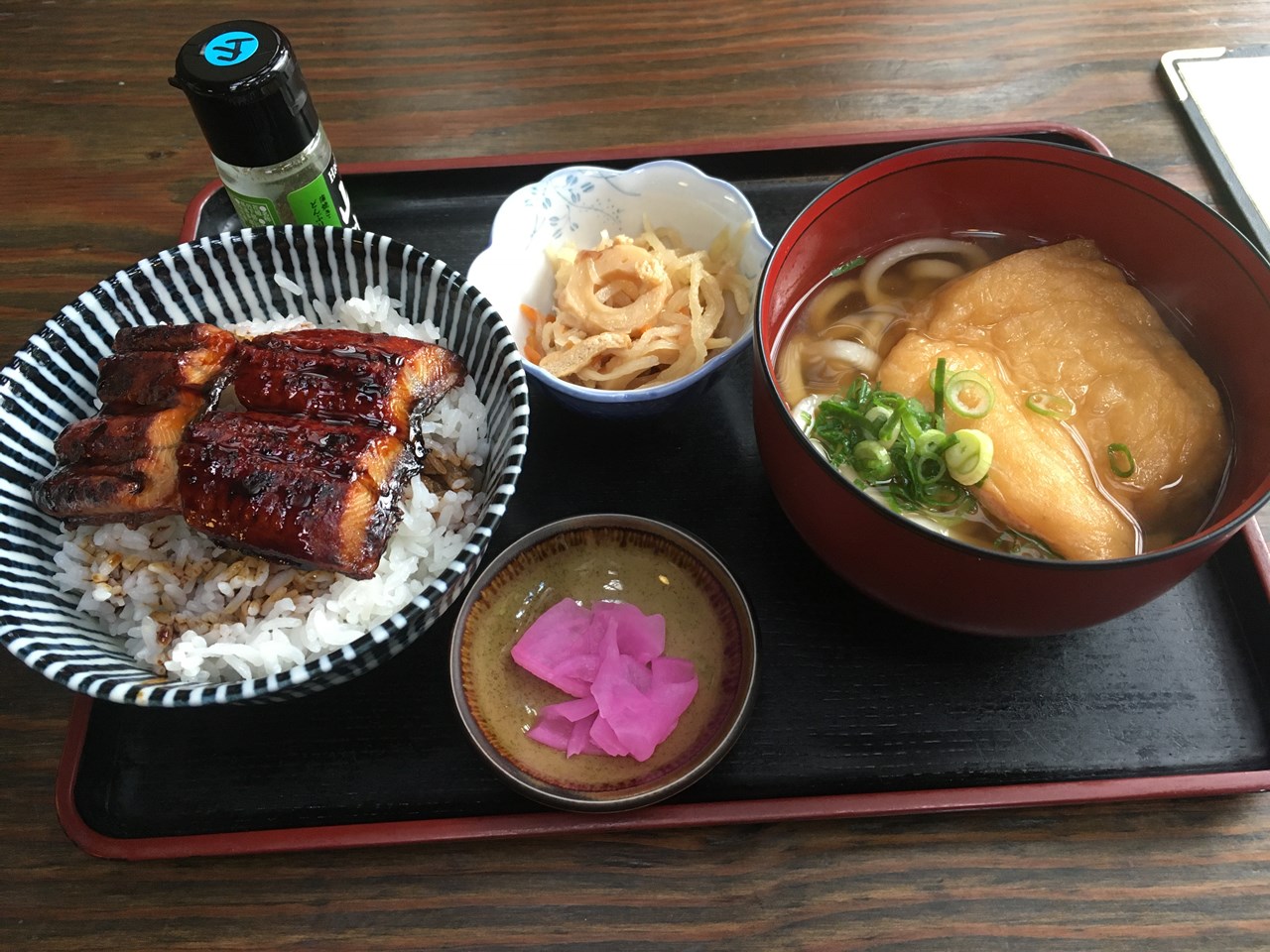 うなぎ丼きつねうどん