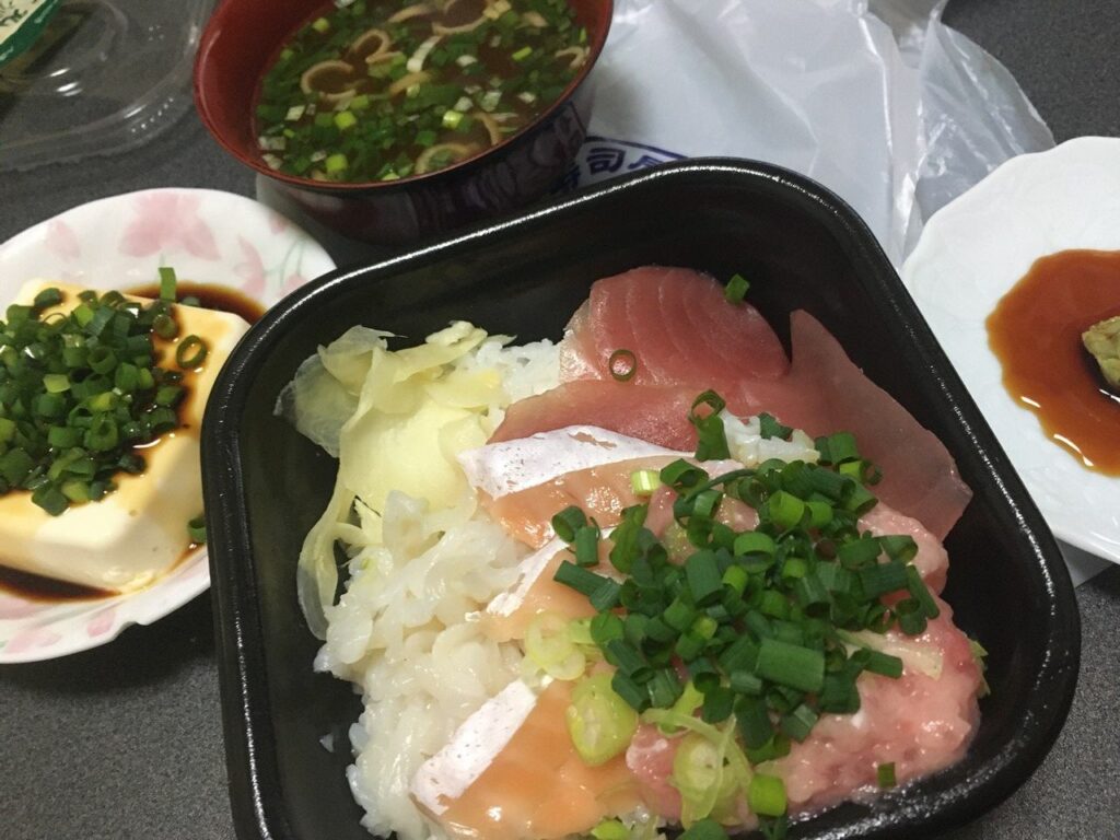 どんまる丼