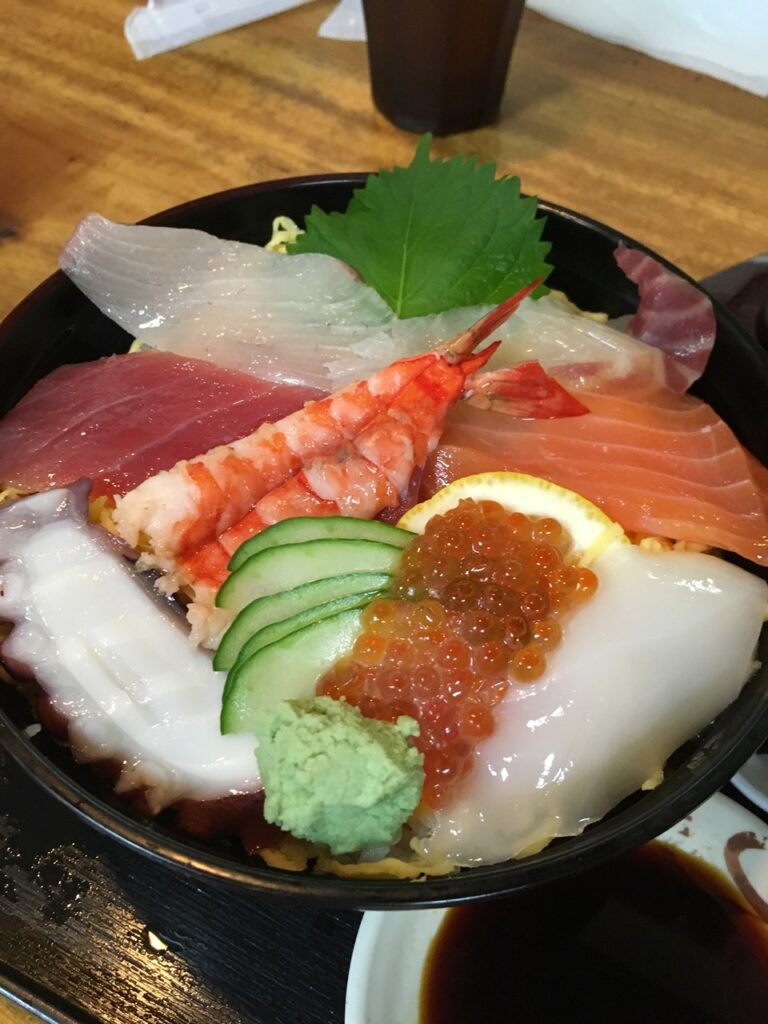 丸己　海鮮丼